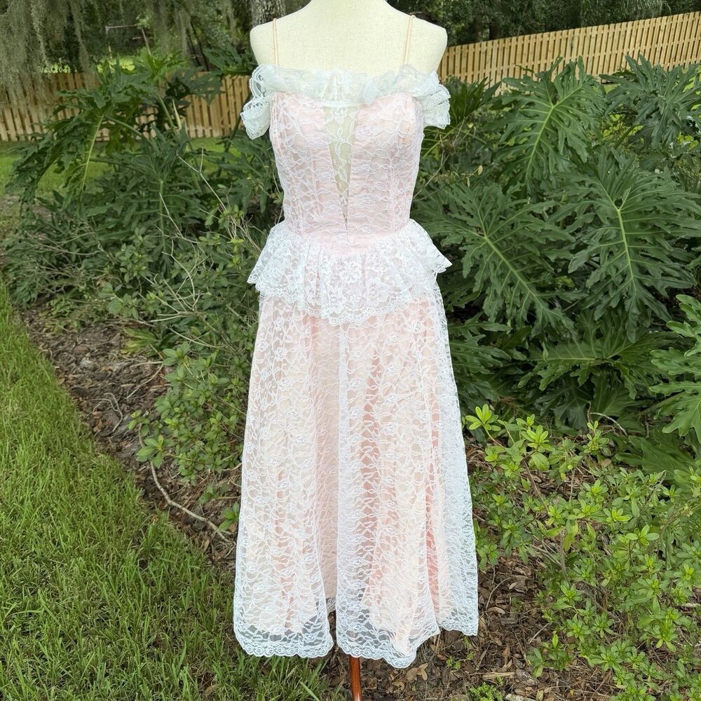 Vintage Pink Lace Maxi Dress Peplum Deep V Sheer Cutout Romantic Cottagecore XS